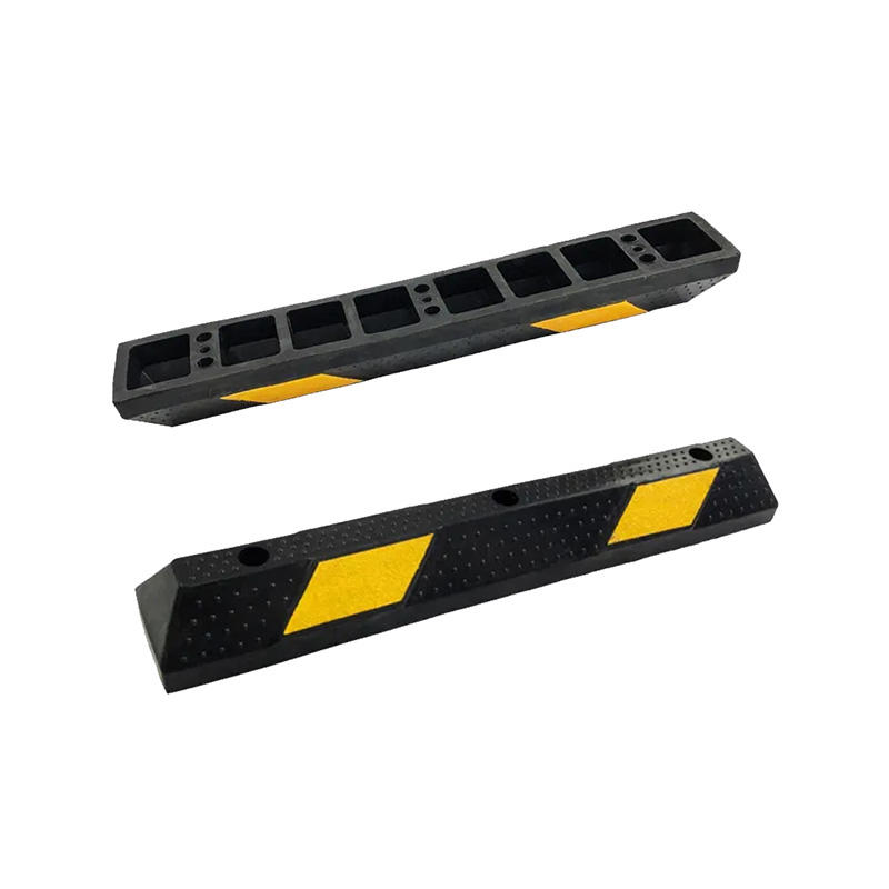 900mm Heavy-Duty Rubber Wheel Chock Stopper with High Visibility Reflective Strips