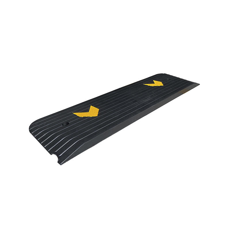 Durable Anti-Slip Rubber Threshold Ramp, Wheelchair Access Aid, Indoor/Outdoor Use, Weather-Resistant, High Traction Surface
