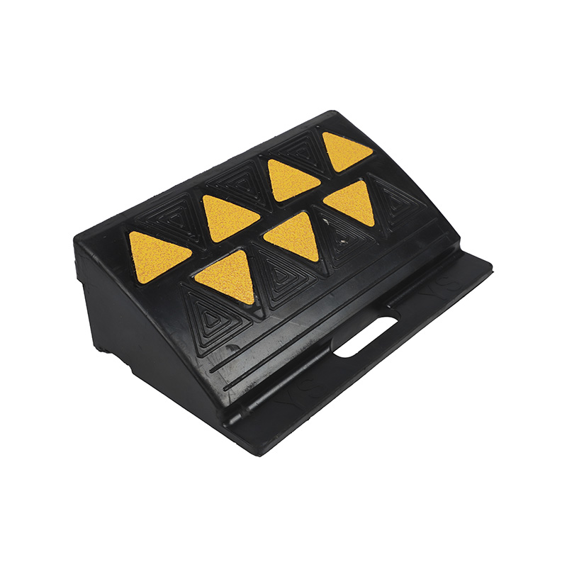 Heavy-Duty Portable Rubber Kerb Ramp, Anti-Slip Surface, Loading Dock Support, for Traffic, Sidewalks, Steps