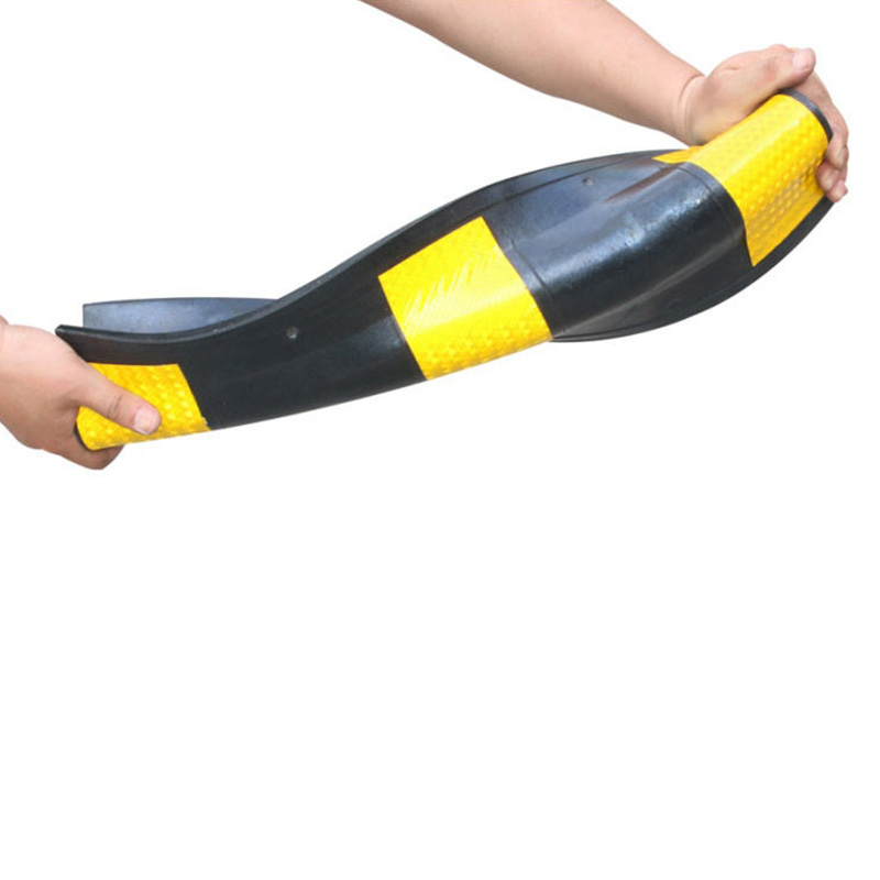Black Yellow Parking Lot Shock Absorption Durable Rubber Corner Guard